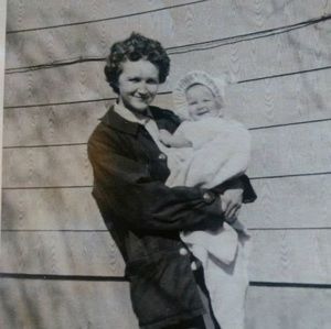 Meet your Posher, Denise